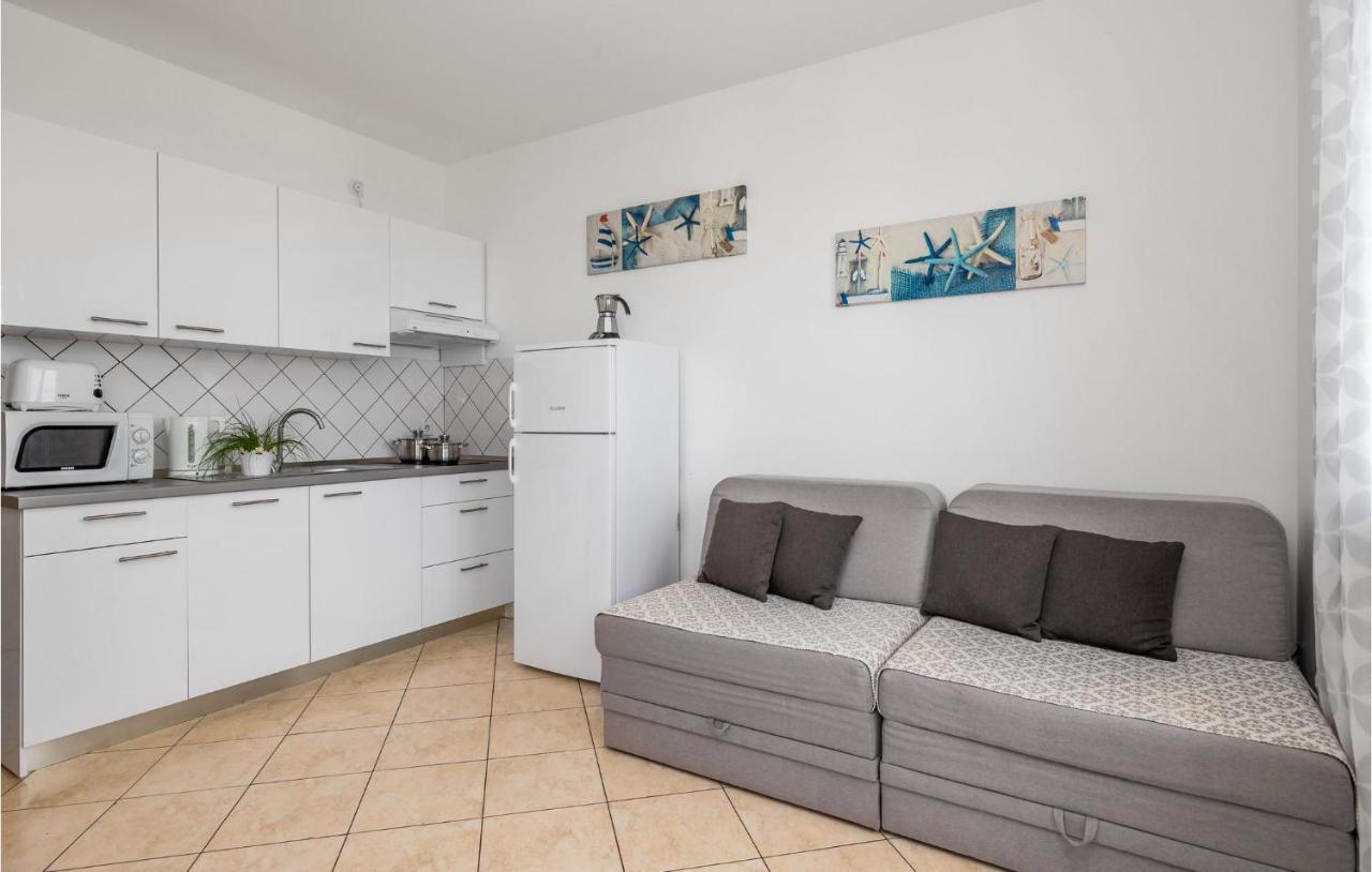 Nice Apartment In Volosko With Kitchen Esterno foto